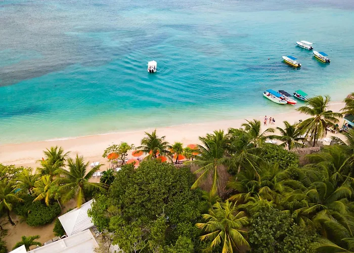 Paradise Beach Resort & Dive Center